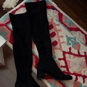 Elegant Black Over-the-Knee Boots